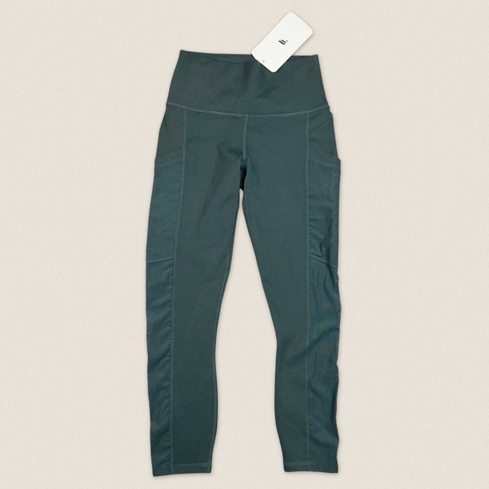 Fabletics High Waisted Mila Pocket Capri Everglade Size XXS‎ / 0 - 2